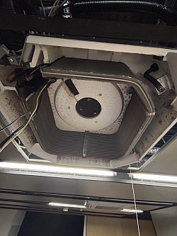 業務用エアコン各種クリーニング致します